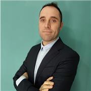 Copywriter professionista offre lezione di copywriting creativo e persuasivo